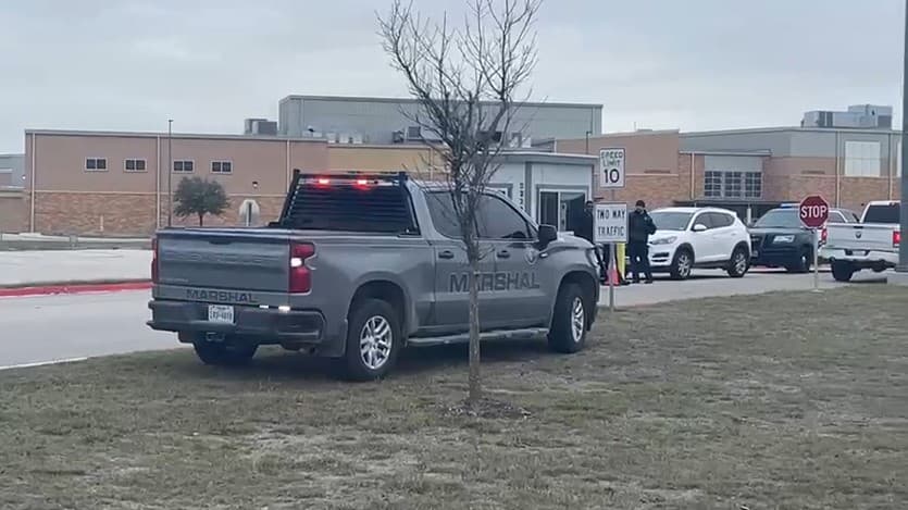 Atropellan a un estudiante en la escuela secundaria Goodnight en San Marcos
