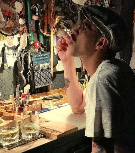 Finalmente, Jorge Poza dijo si ya perdonó a Mayrín Villanueva por esta infidelidad: "Yo no soy nadie para perdonar, creo que la misma vida se encarga de encaminarnos y de decirnos en dónde hemos cometido errores, entonces yo no soy quien perdona, por lo menos no en mi vida, yo no ando perdonando personas [...]".