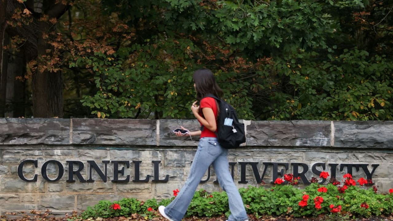 Universidades pueden enfrentar responsabilidad legal por casos de agresión sexual, explica Dunn