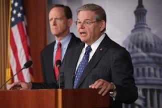 Demócratas abogan por estrategia multinacional para enfrentar crisis de niños migrantes