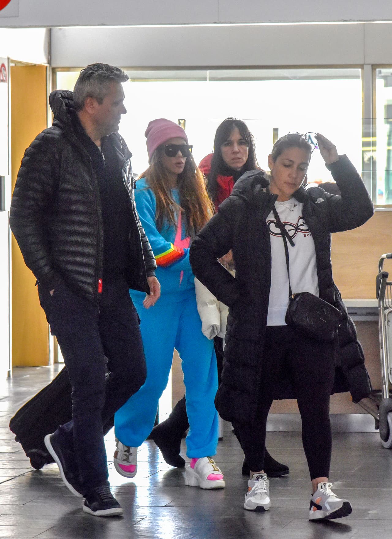 Ella regresaba de Cantabria, donde pasó varios días practicando uno de sus pasatiempos favoritos: el surf, de acuerdo con Europa Press.
<br>