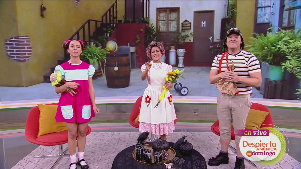 El show inició con la presencia de Raúl González personificando a El Chavo, Jackie Guerrido como doña Florinda y Carolina Rosario como la Popis.
<br>