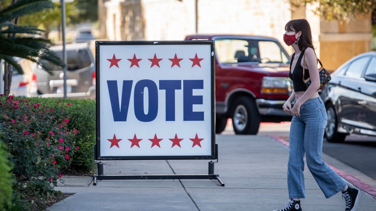 LULAC entabla una demanda para evitar que entre en vigencia la nueva ley de votación en Texas