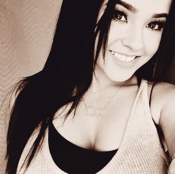 La cantante se unió a 'Get Schooled' y la Fundación Taco Bell para participar en este evento.