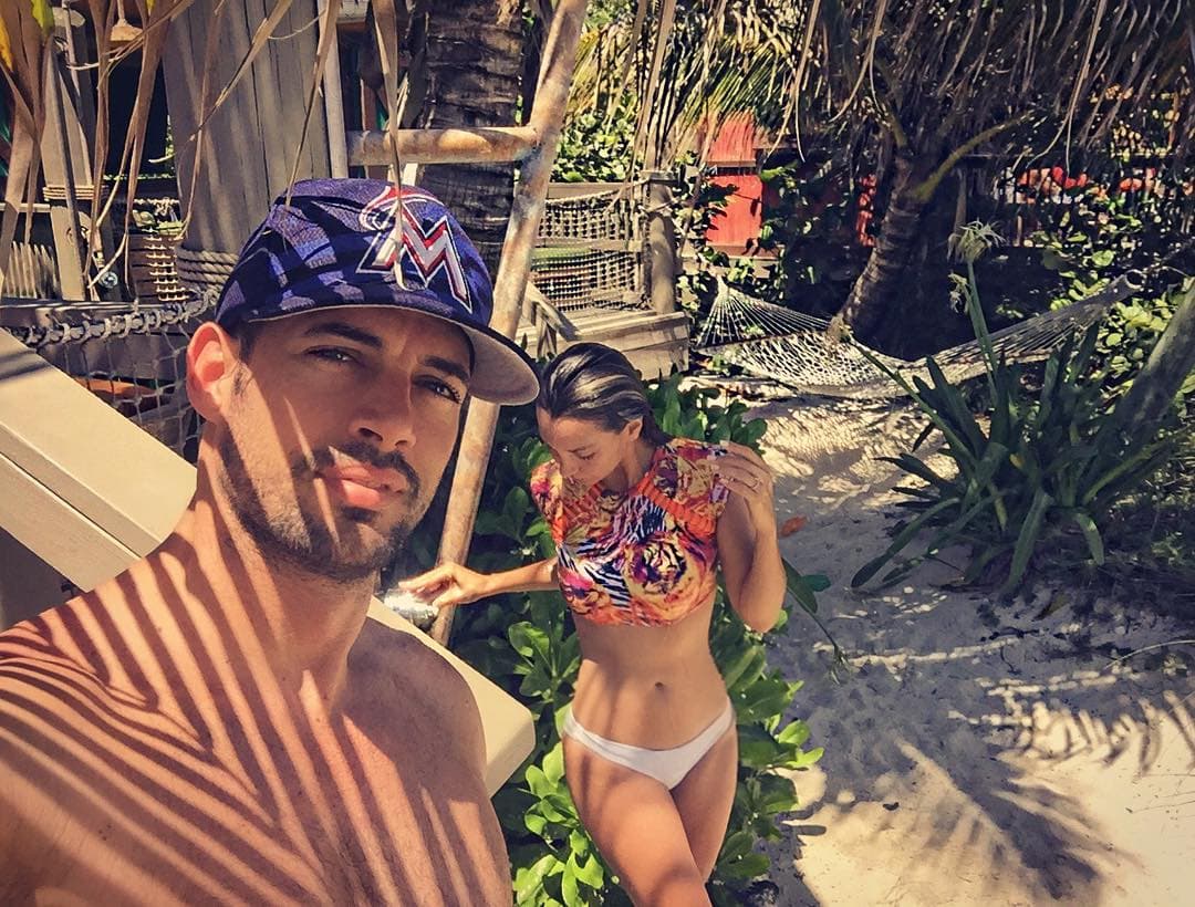 Elizabeth Gutierrez también se ha convertido en la envidia de sus seguidoras, no solo por tener de pareja a uno de los actores más codiciados, William Levy, sino por mantener su abdomen plano.