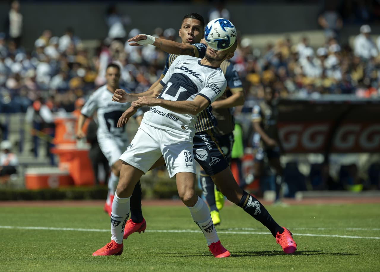 Pumas golea y vence a San Luis 4-0. Con doblete de Carlos Gonzalez, gol de Fabio Álvarez y Juan Ignacio Dinenno, los universitarios se colocan como segundos de la tabla en la Liga MX.