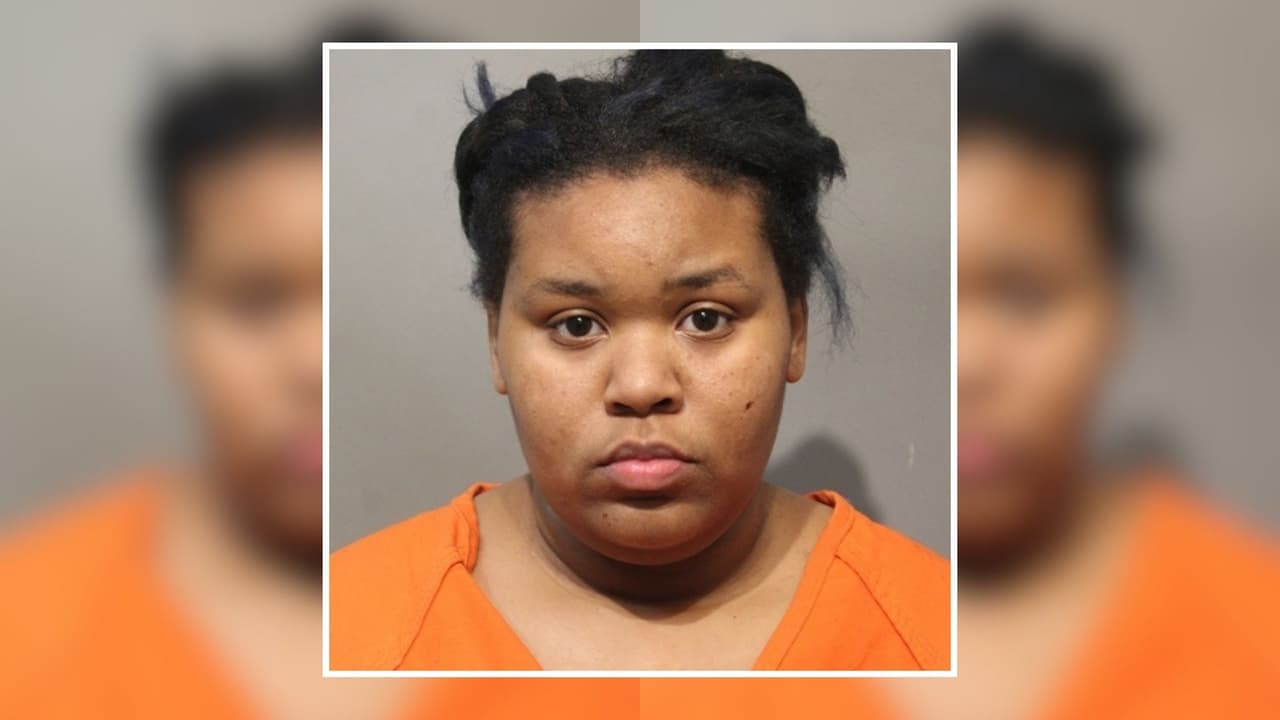 Acusan a mujer de herir con cuchillo a una embarazada que conocía de la iglesia en Houston