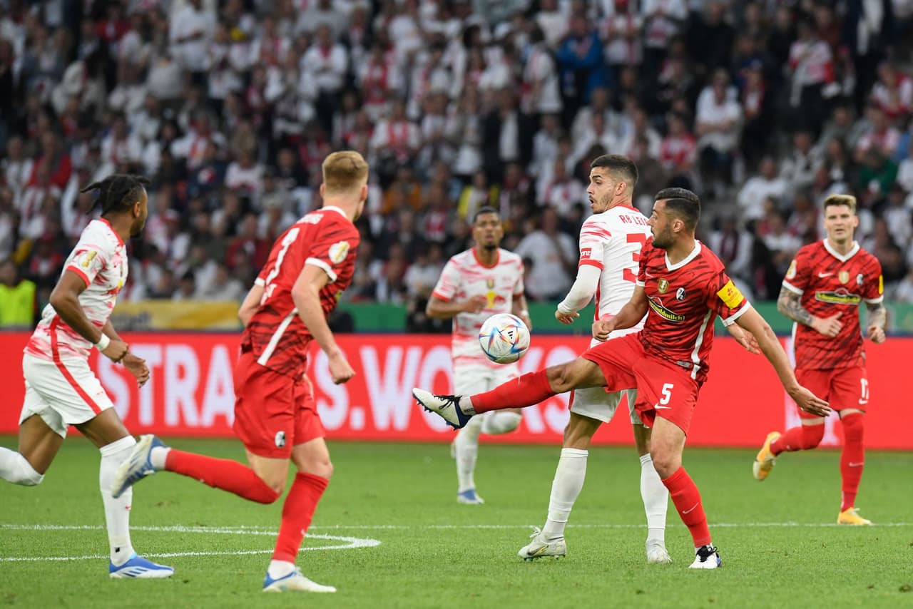 Se debió jugar tiempo complementario ya que no hubo un ganador en los 90 minutos.