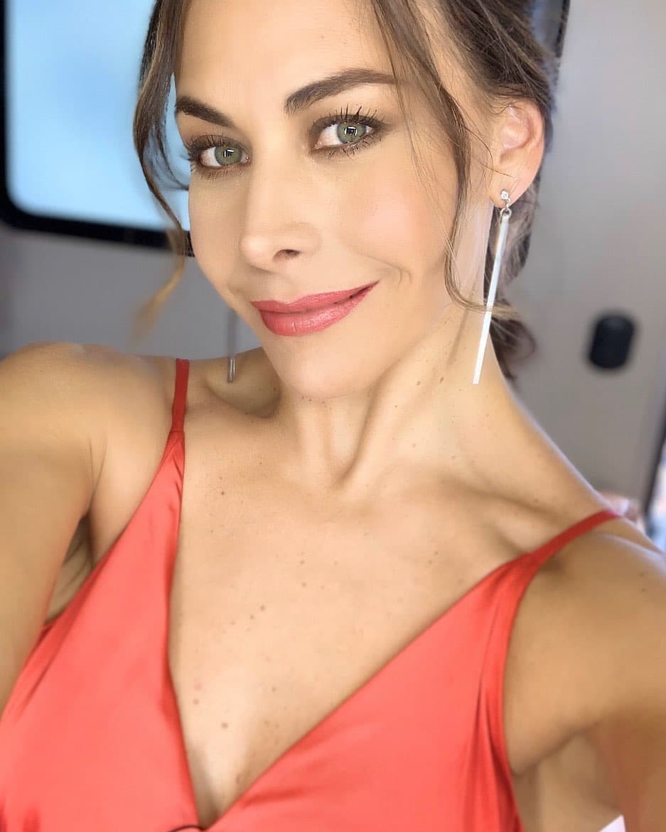 Aquella racha quedó atrás y ahora la mexicana de 45 años ha estado viajando con su familia, según lo que ha publicado en su cuenta de Instagram.