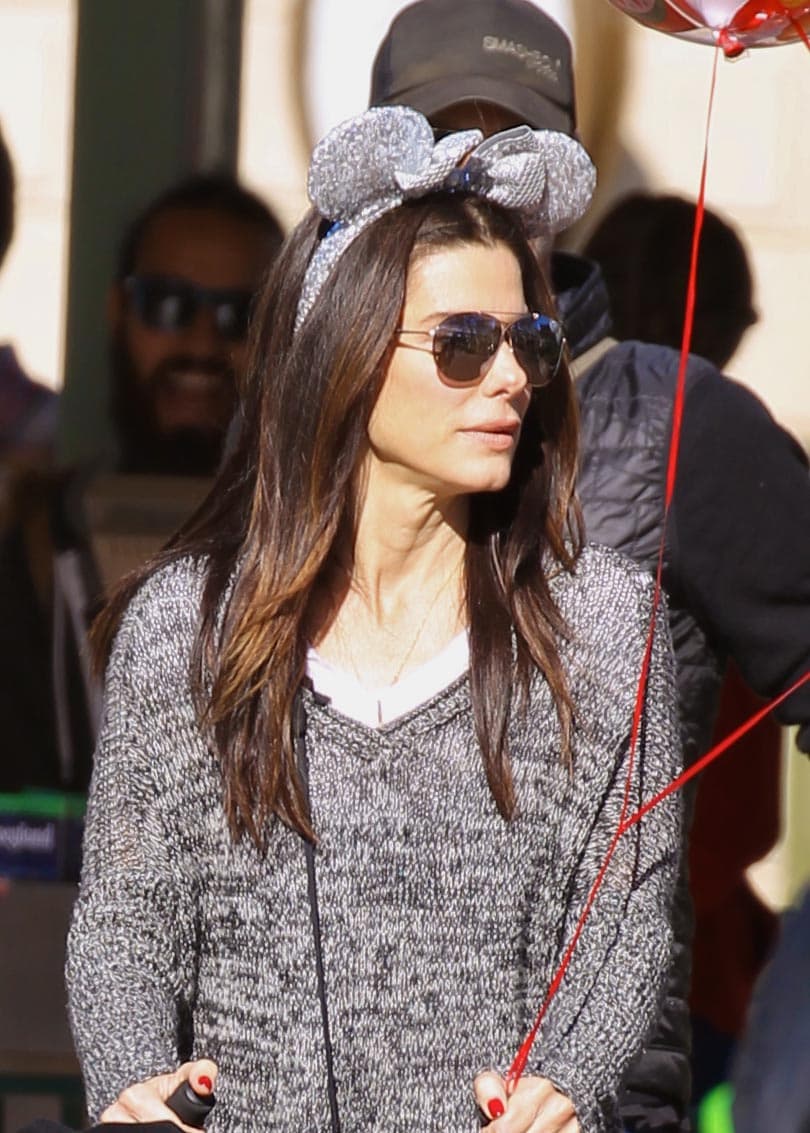 El romance de Sandra y Bryan apenas lleva unos cuantos meses.