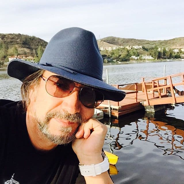 "El Buki" lanzó su segundo disco como solista en 1997, a este material lo denominó simplemente "Marco Antonio Solís".