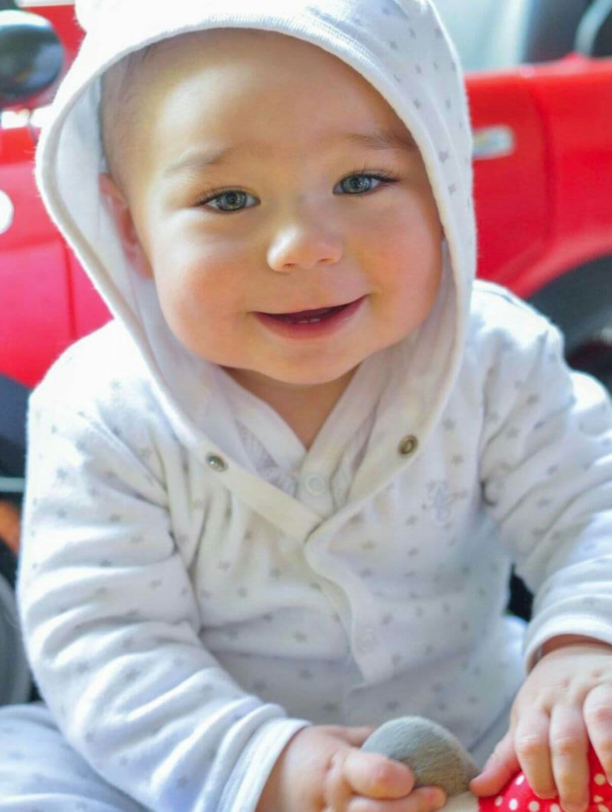 Heredó la mirada de Ariadne.