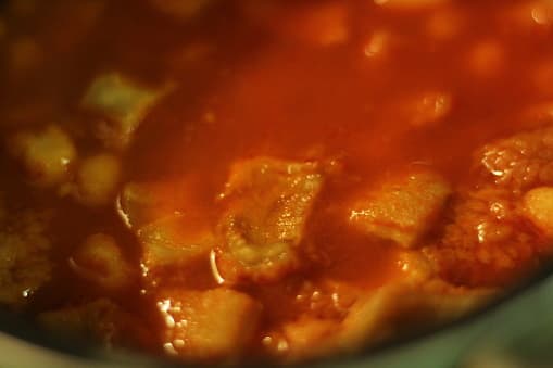 <b>Taqueria Datapoint</b> |Para hacer una receta sencilla en casa solo necesitas ajo, cebolla, chile y hojas de aguacate.