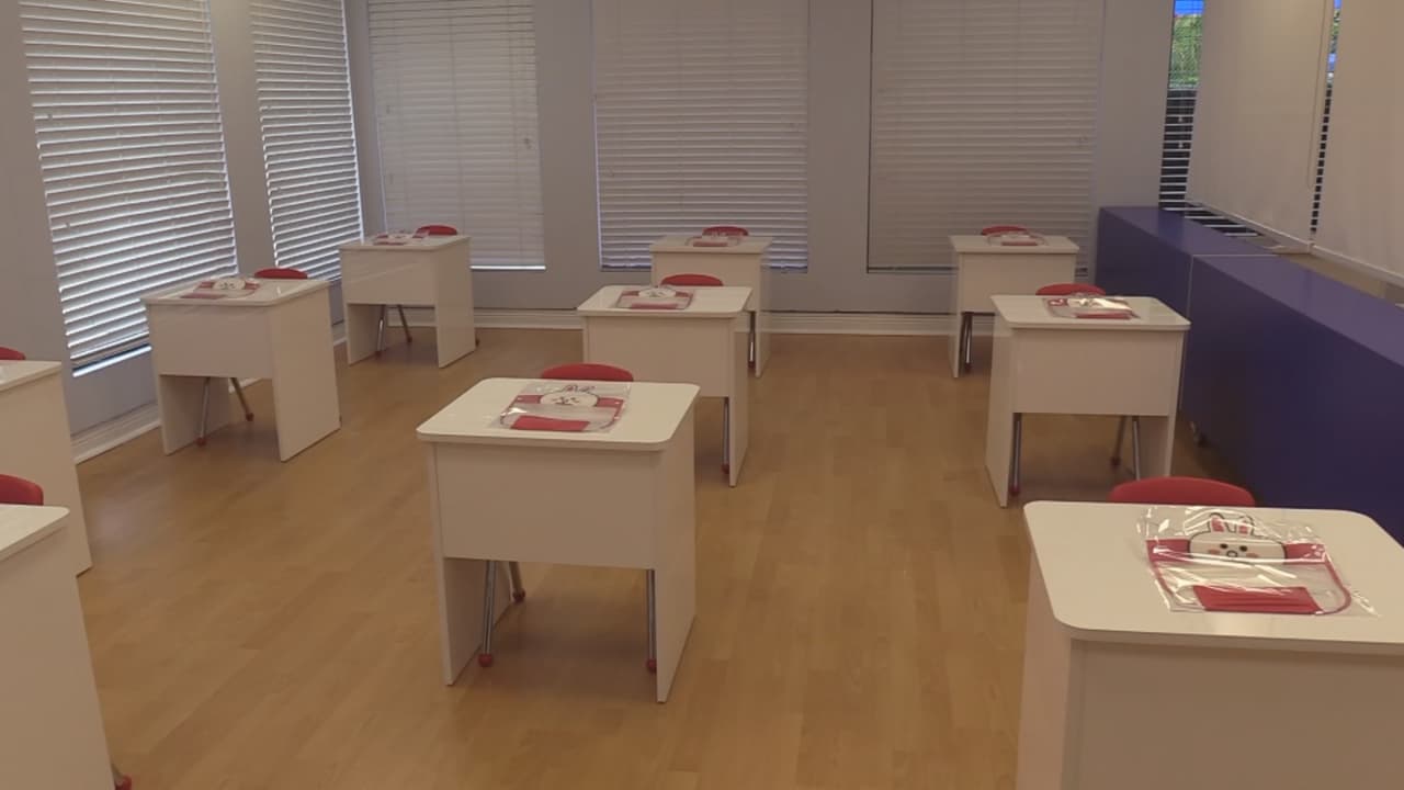 Los lugares abrirán con estrictas de medidas de seguridad y prevención, para evitar la propagación del coronavirus entre los menores.