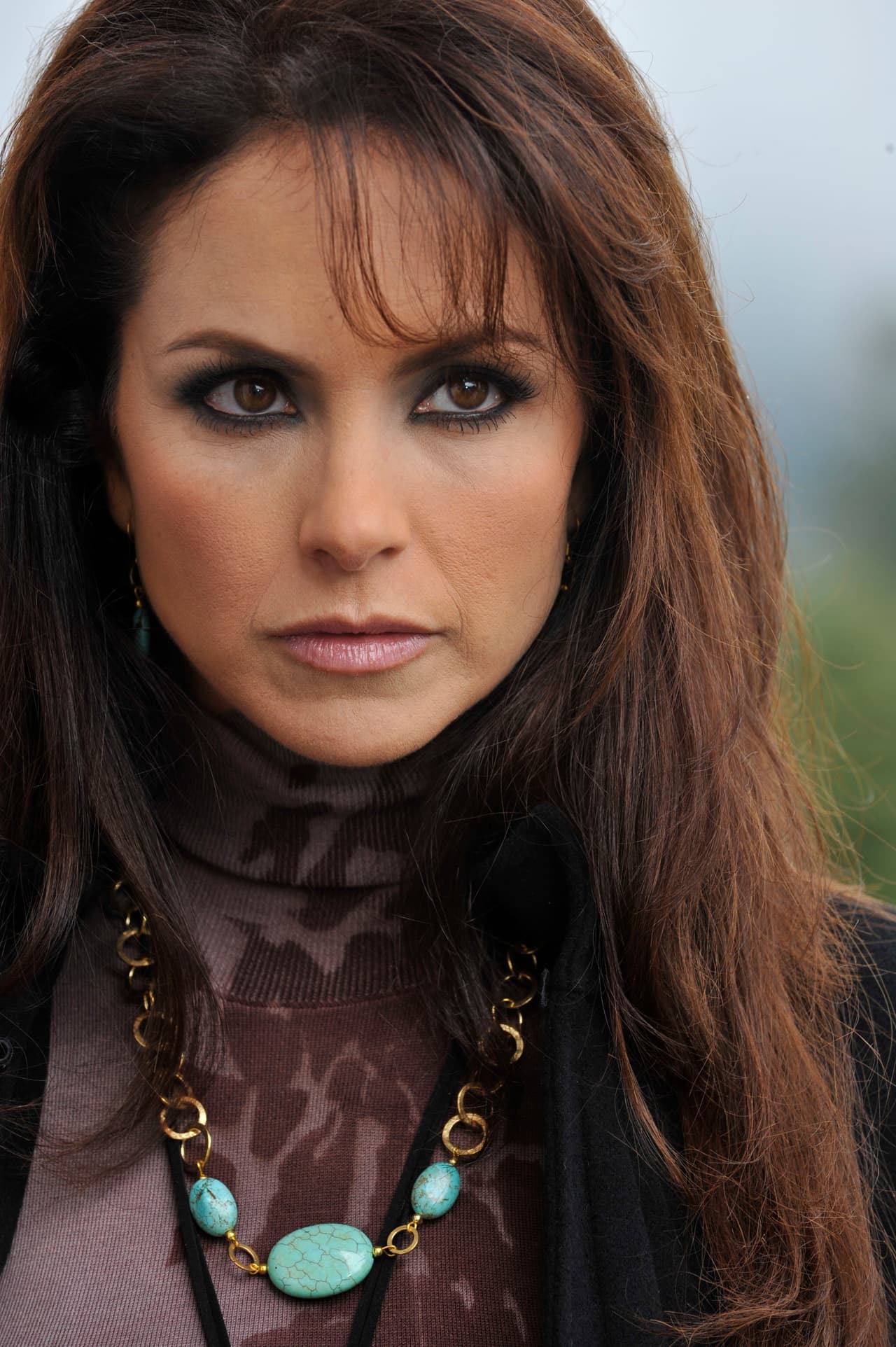 La malvada 'Bárbara Greco' (
<b><a href="http://www.univision.com/temas/lucero">Lucero</a></b>) también fue una madre que perdió a su hija cuando ella era una recién nacida, esto por culpa del malvado 'Artemio Bravo' (
<b><a href="http://www.univision.com/temas/rogelio-guerra">Rogelio Guerra</a></b>), todo esto dentro de la telenovela 'Mañana es para siempre".