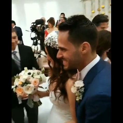 Cabe mencionar que los ahora esposos se comprometieron justo hace un año.