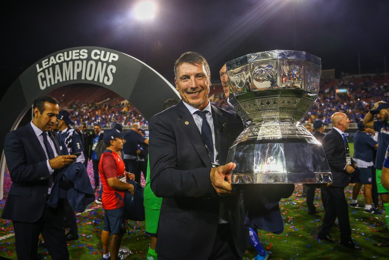 En su primera edición, los cementeros consiguen coronarse derrotando 2-1 a Tigres.