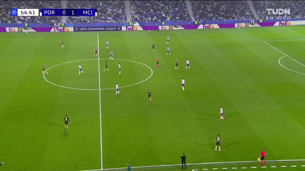 ¡TIRO ATAJADO! disparo por Iliman Ndiaye.