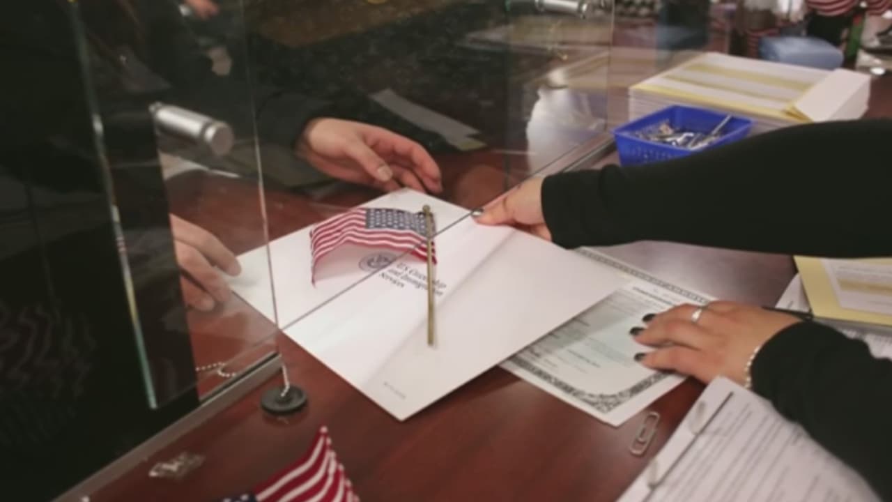 ¿Qué tipo de trámites para visa serán suspendidas en Estados Unidos?