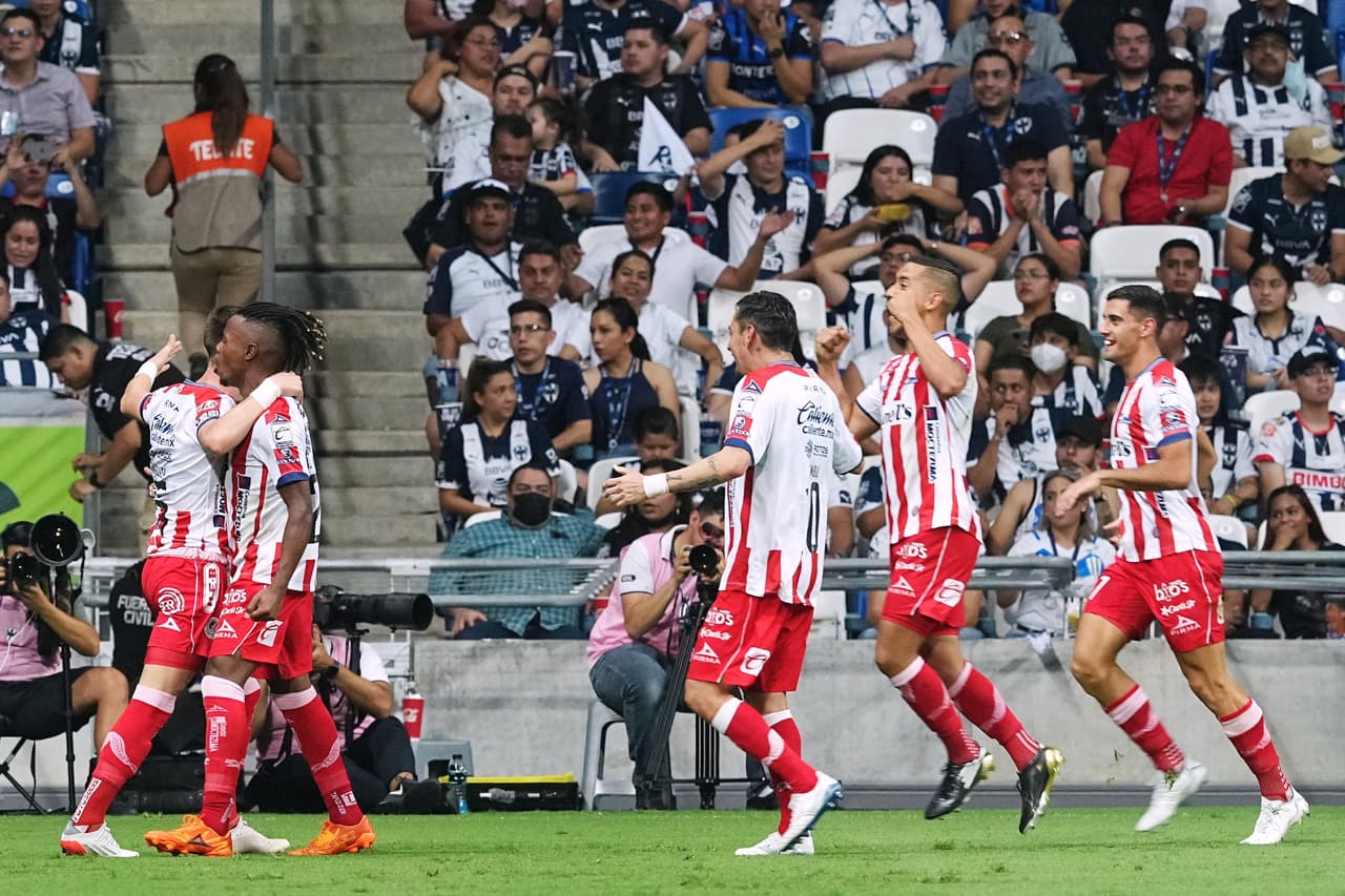 San Luis se impone al Monterrey en un encuento que tuvo que definirse en penales en donde Barovero fue protagonista.