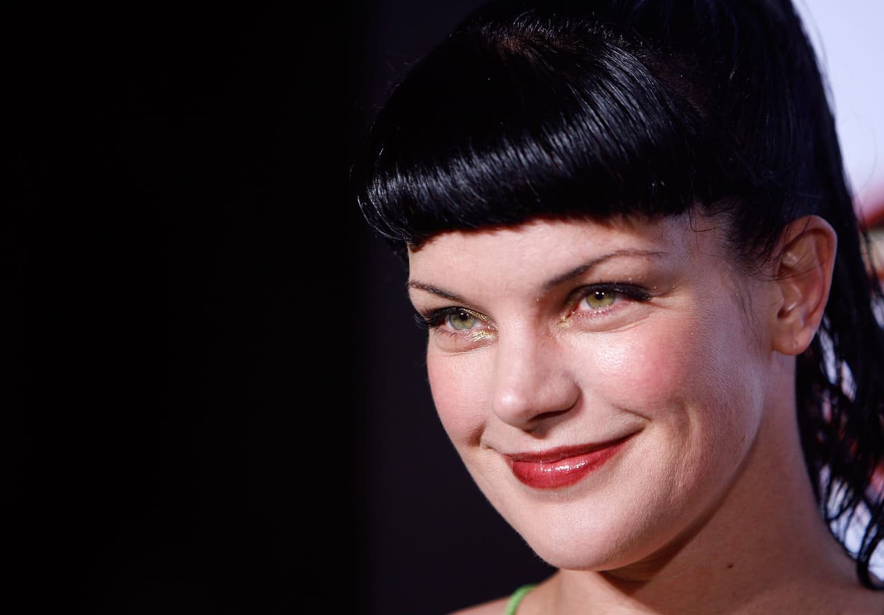 Pauley Perrete de la longeva serie 'NCIS' ganó 8.5 millones de dólares desde junio del 2016 a la fecha. Para realizar esta conteo la revista 'Forbes' considera las ganancias antes de impuestos.