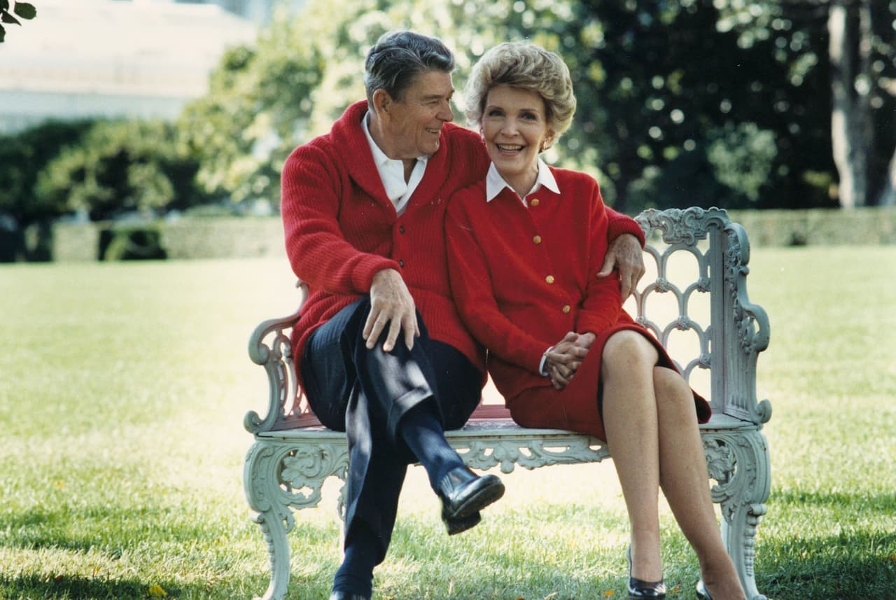 La pareja Reagan en una foto sin fecha, cortesía de la Biblioteca Presidencial Ronald Reagan.