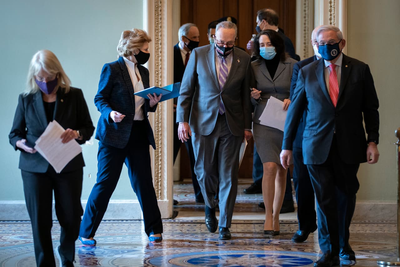 Claves del segundo día del juicio político: “la Gran Mentira” de Trump y videos inéditos del asalto al Capitolio