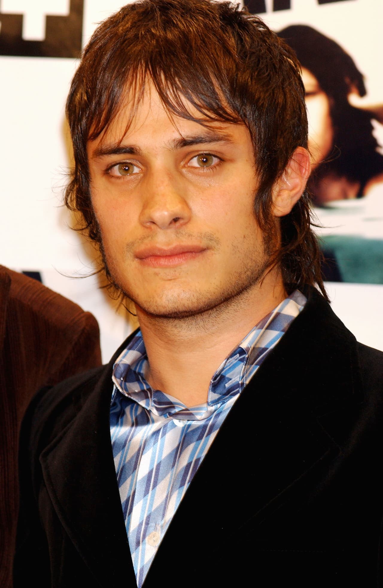 Después de este melodrama, Gael se mantuvo varios años alejado del medio y regresó en 1996 para aparecer en la cinta 'De Tripas Corazón'.