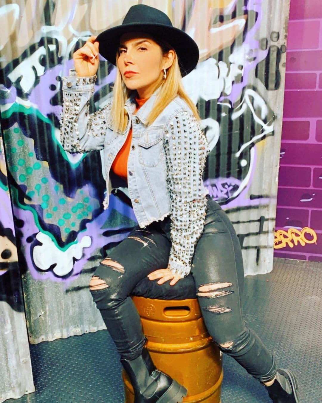 Recientemente crecieron los rumores de que la presentadora y comediante 
<b><a href="https://www.univision.com/temas/karla-panini">Karla Panini se divorciaba de su esposo Américo Garza</a></b>, con quien se casó en 2016 en medio de escándalos por una supuesta traición a su fallecida excompañera de 'Las Lavanderas', Karla Luna (1979-2017).