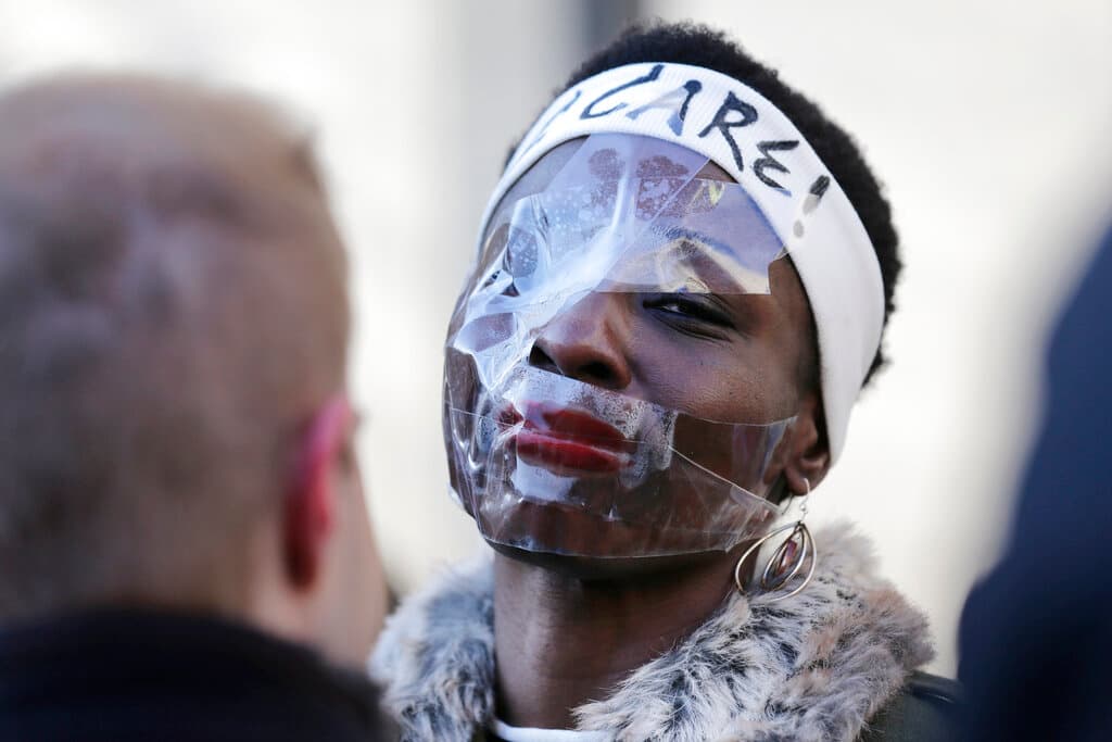 Así lucía Therese Okoumou antes de ser sentenciada este martes en Nueva York.
