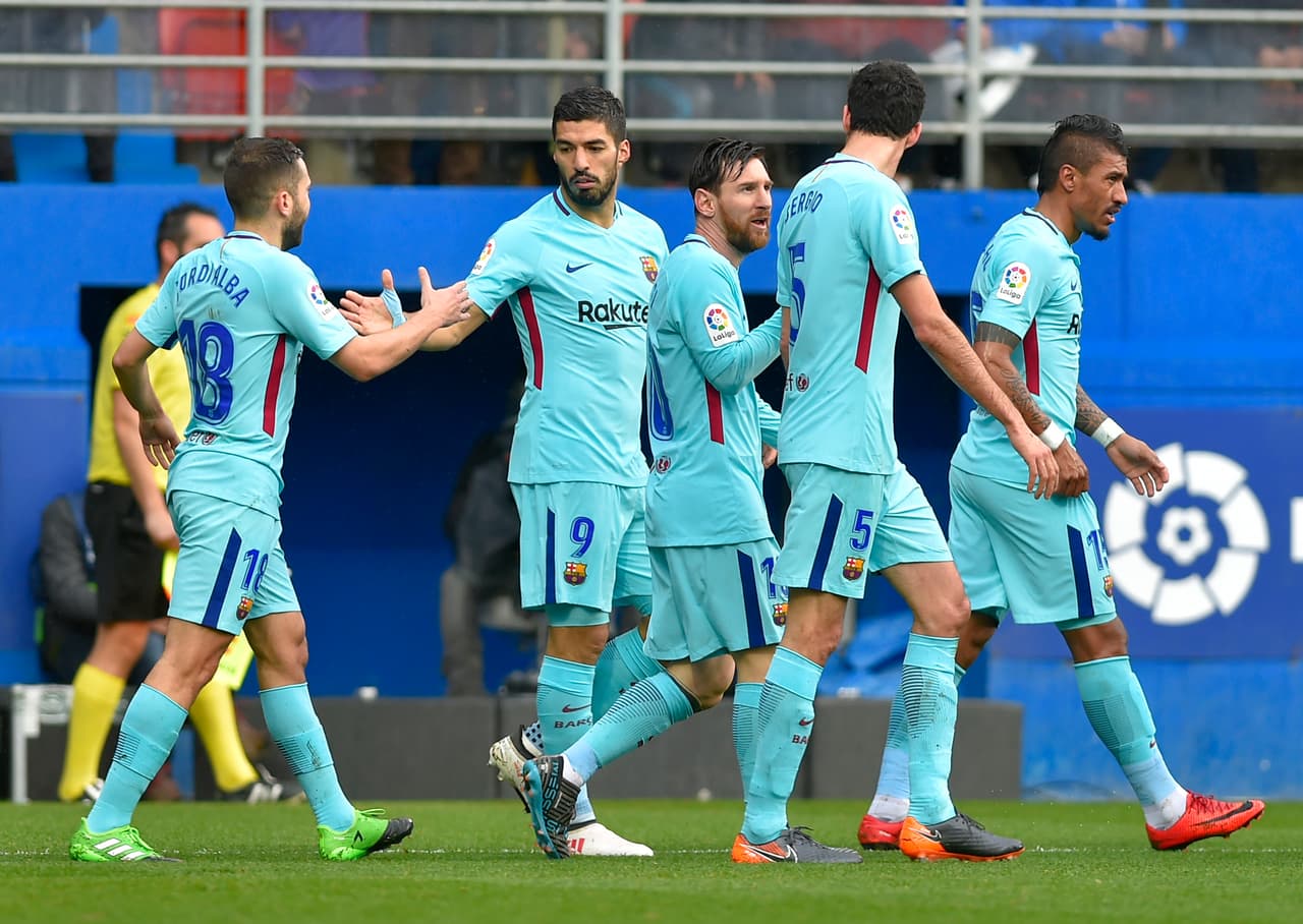 Iniciaba de gran manera el Barça, pero poco a poco sufriría. El Eibar en Ipurúa vende caras sus derrotas.