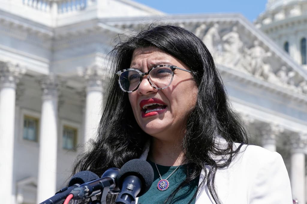 Qué dijo Rashida Tlaib, la única congresista de origen palestino, antes de que la censuraran en la Cámara de Representantes