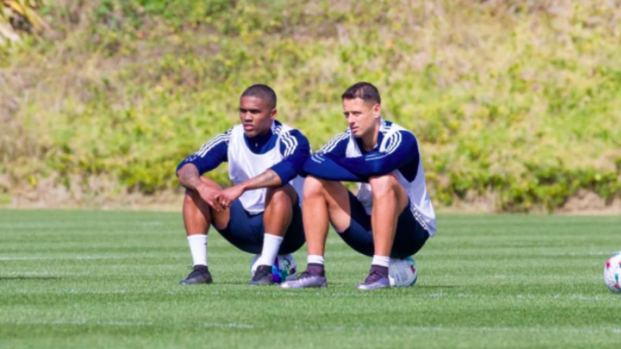 ¿Coqueteo con LA Galaxy? Dybala elogia publicación de Chicharito