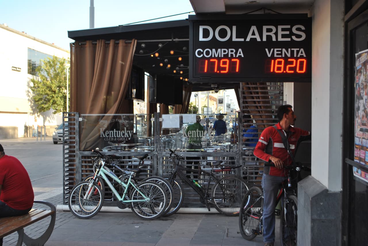 Aunque la diferencia dólar-peso anima a vivir en Juárez, la seguridad todavía es tema para algunos.