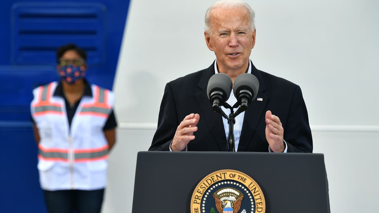 Entrevista exclusiva: El presidente Biden dice cuándo llegarán los cheques de ayuda y anuncia un encuentro con AMLO