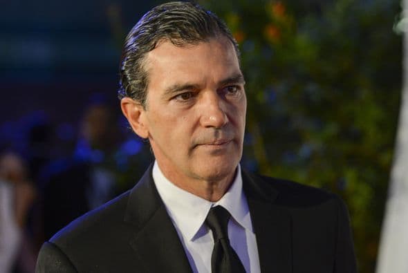 El actor malagueño asegura que ni Brad Pitt, ni George Clooney, ni Tom Cruise son aficionados al fútbol como lo es él. Mira aquí lo último en chismes.