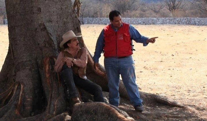 El último vídeo musical que grabó Joan Sebastian fue ‘La Derrota, se filmó en un rancho de Guerrero en el 2013, bajo la dirección de Mike Rodríguez.