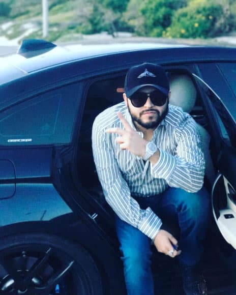 Con frecuencia verás un post de Gerardo presumiendo algún vehículo.