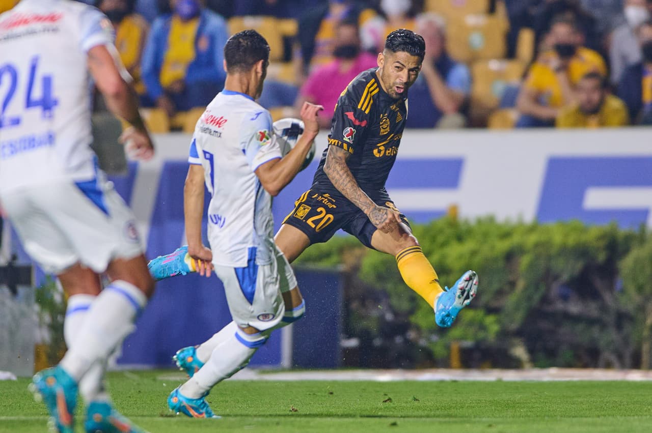 Tigres y Cruz Azul empataron 2-2 en la Jornada 8 del Grita México C22.
