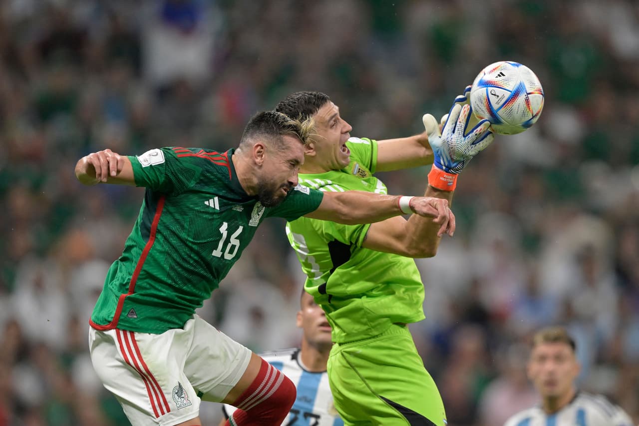 Dibu Martínez reconoce que el México vs. Argentina fue "muy sufrido"