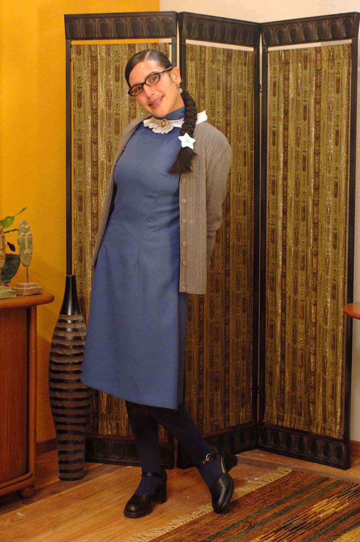 Adaptación mexicana de la telenovela colombiana 'Yo soy Betty, La Fea' (1999), de Fernando Gaitán. La versión azteca fue producida por Rosy Ocampo y protagonizada por Angélica Vale y Jaime Camil.