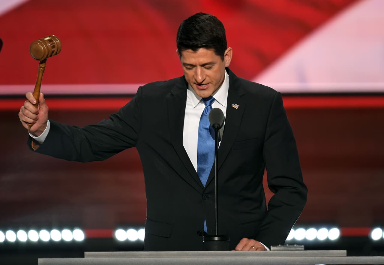 Paul Ryan, líder de la Cámara de Representantes, anuncia oficialmente a Donald Trump como nominado del Partido Republicano.