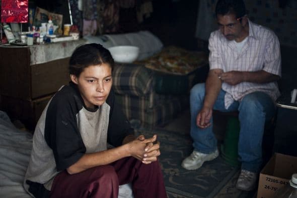 Pero revela que también entre esas bandas, principalmente Los Aztecas y La Línea, en ocasiones hay conflictos si alguien se salta el acuerdo de que cada una venda en solitario determinadas drogas.