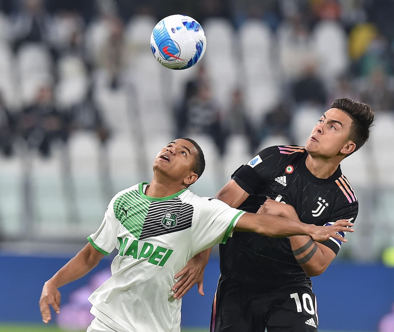 Sassuolo derrotó a los de la ‘Vecchia Signora’ 2-1. Davide Frattesi y Maxime Lopez le dieron el triunfo a la visita, mientras que por parte de la Juventus, Weston McKennie anotó al 76 en la J10.