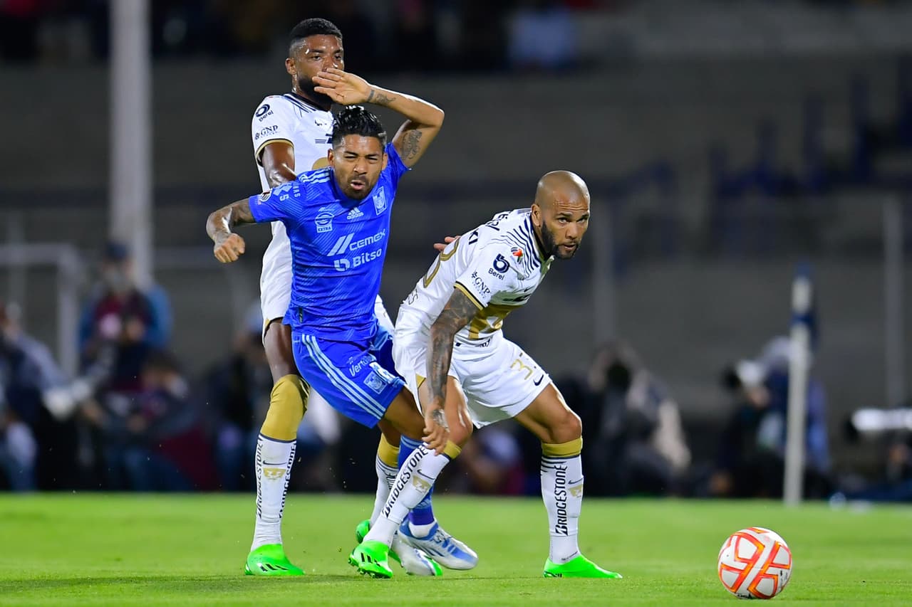 Tigres le empató sobre la hora a Pumas con gol de Gignac en partido adelantado de la Jornada 16 del Apertura 2022; Dinenno había adelantado a los universitarios.