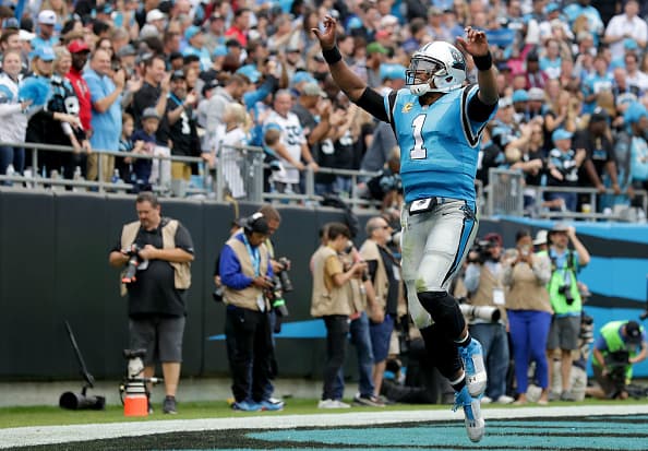 'Super-Cam' lució por tierra y condujo a las Panteras de Carolina al triunfo ante Atlanta