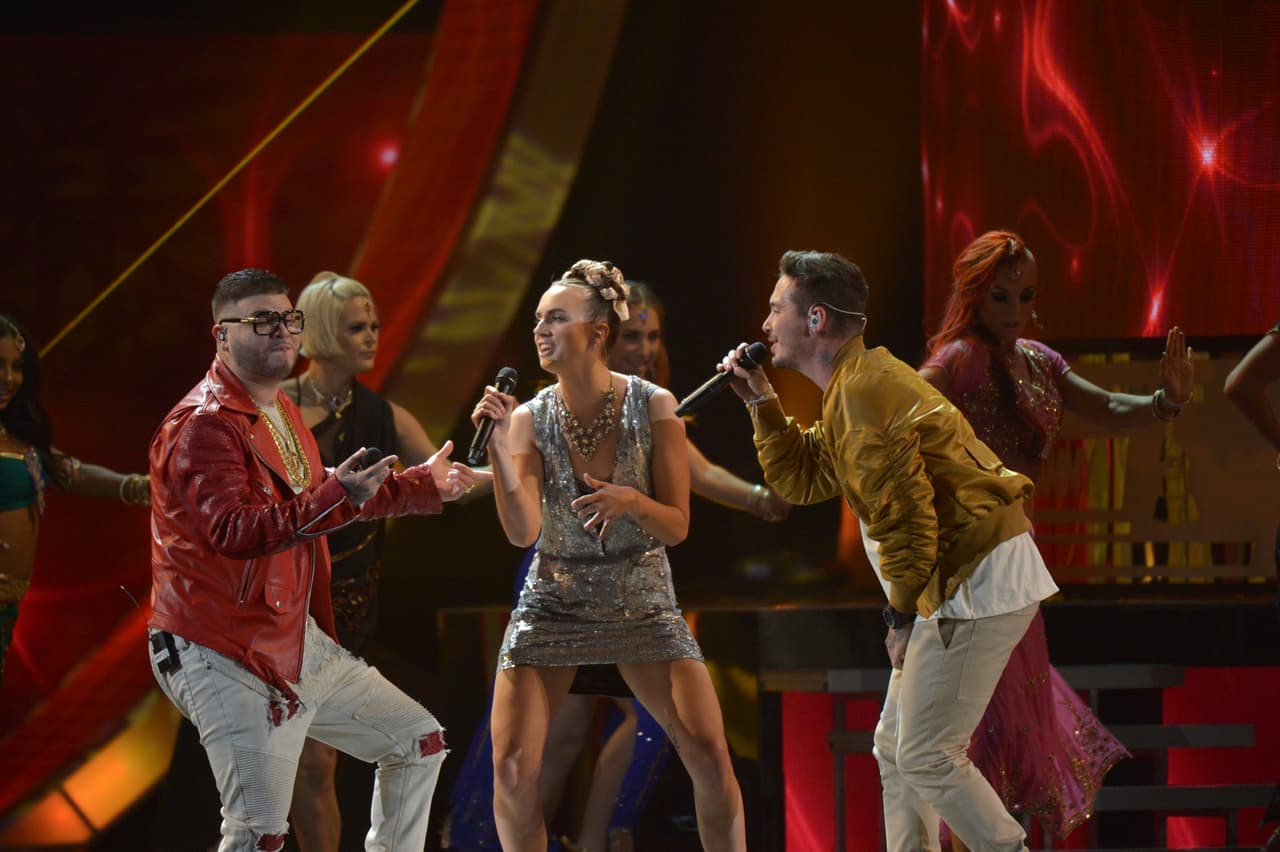 El público celebró en grande este momento de la noche.