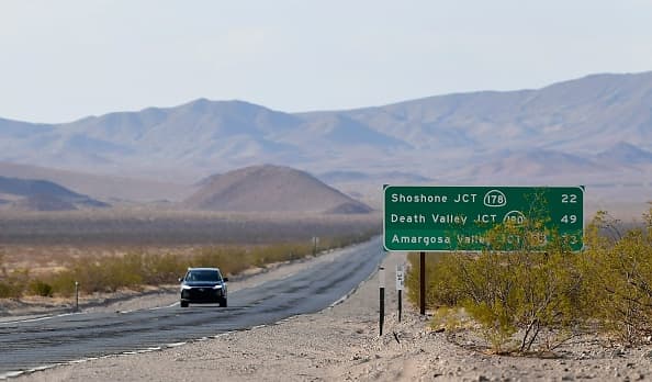 Se pronostica que
<b>durante el fin de semana podría sobrepasar lo más alto que se ha visto en el mundo entero para el mes de septiembre</b>: 126 grados Farenheit. Este lugar ya tiene el récord de calor más severo registrado en la historia del planeta: 134 grados Fahrenheit, que marcó en julio de 1993.