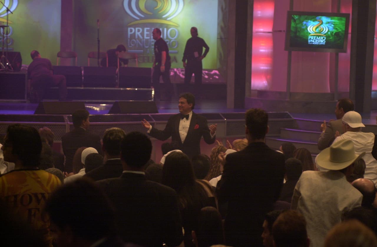 En la categoría Regional Mexicana el Grupo el premio para el Grupo del Año fue para El Palomo y la Canción del Año para Vicente Fernánez por la melodía: ''El ayudante'.