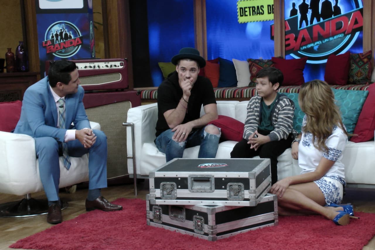 ¡Qué mejor debut que con un reportaje de La Banda!